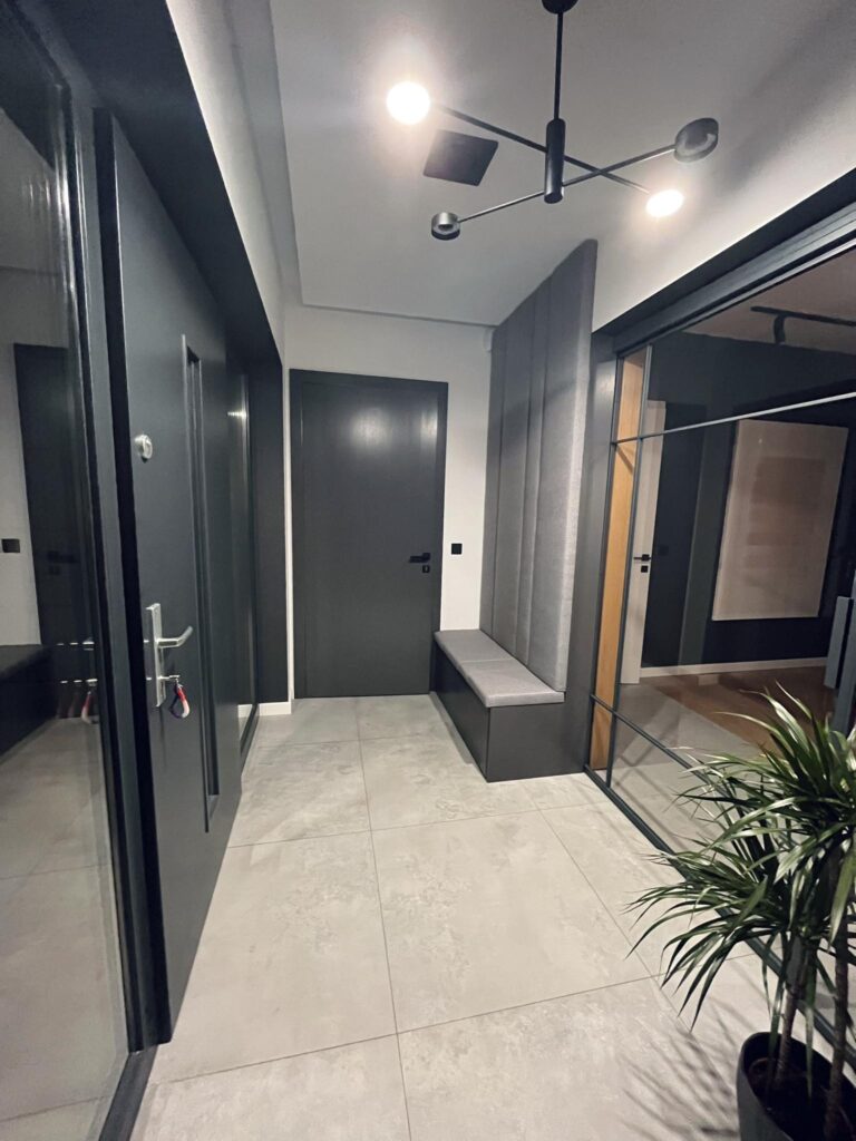 393135867_1327907767862769_8684763452302587606_n